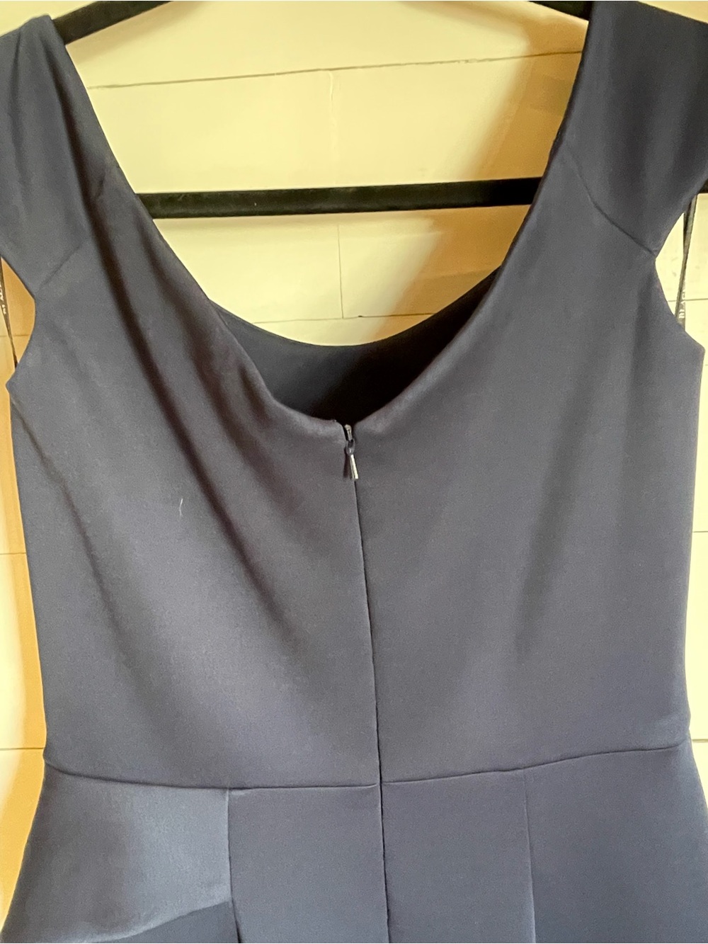 Black Halo Midnight Navy Sleeveless V-Back Maxi Gown - Picture 7 of 8